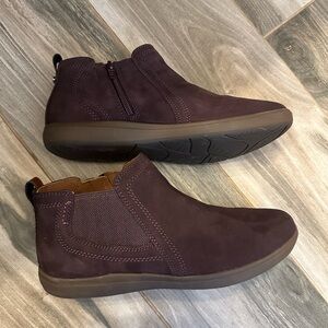 Cobb Hill Brown Ankle Boots with Suede Finish - new (no tags) but never worn.